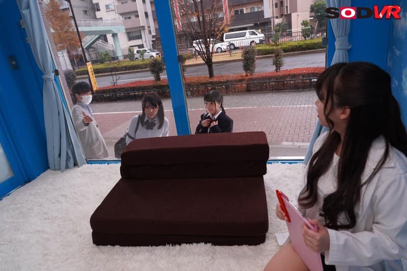 DSVR-398 【VR】マジックミラー号 「下着メーカーのモニター調査」と称して生おっぱいをモミモミしながらインタビュー