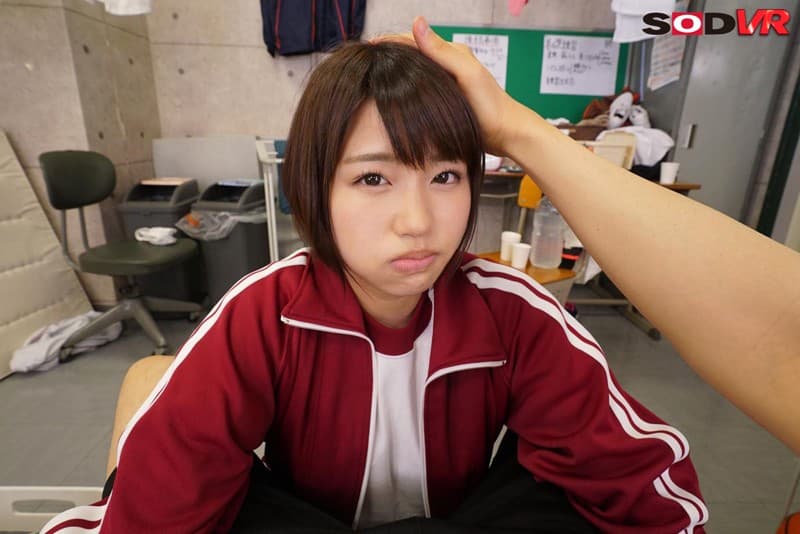 DSVR-336【VR】ツンデレ！女子マネージャー唯井まひろに告白！からの即エッチをお願いしてみた！