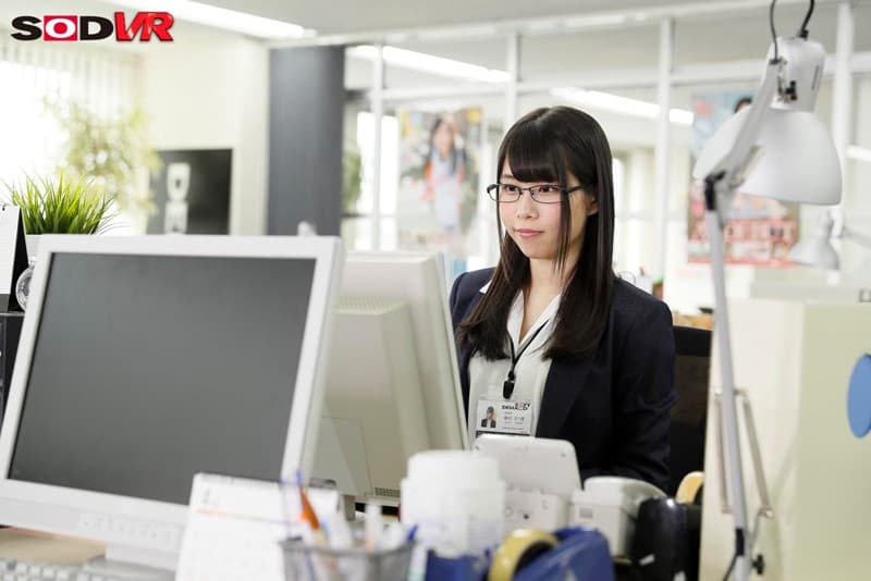 DSVR-255 [VR] 上班时用内部设备偷偷手淫的黑色连裤袜 SOD 女员工入职第2年相沢さつき (23) 我在假期工作时亲眼目睹了手淫！ 「连我也请自慰吧……」 VR Onapetto 近距离接触互相凝视 密集亲吻 可耻服务[面对面坐着] [女牛仔] [传教士]