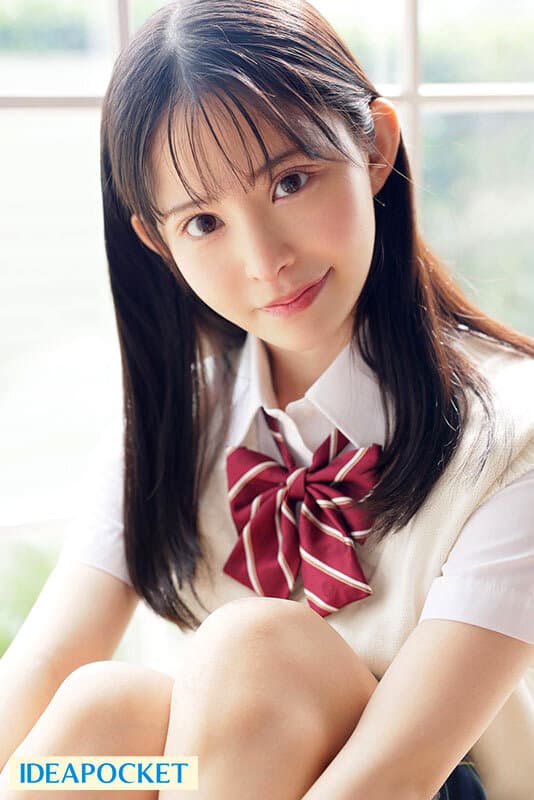 IPVR-347 【VR】VR初体验 山田铃奈 解禁！颜值与魅力双料第一的优等生，全力以赴！天真烂漫！虽然有点小冒失，但元气满满，全力进攻！甜美嗓音的小恶魔诱惑，作为老师的我…