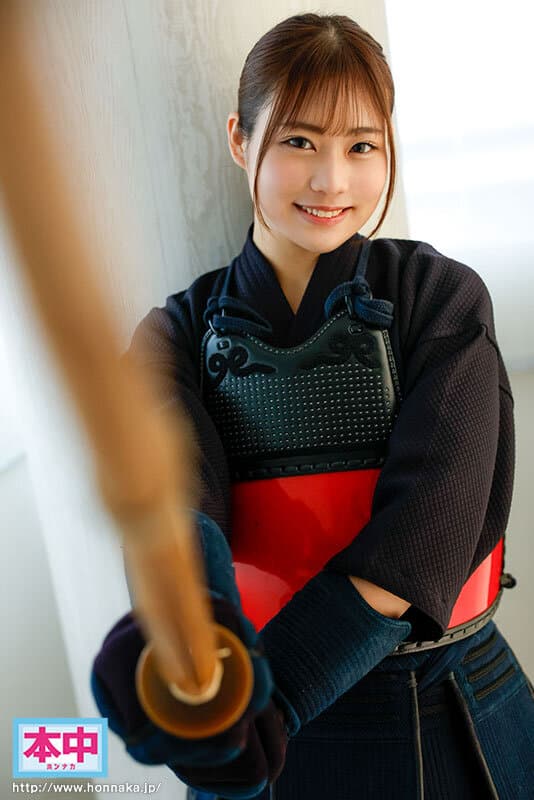 HNVR-149 【VR】与全裸剑道美少女对决 赢一局即可内射