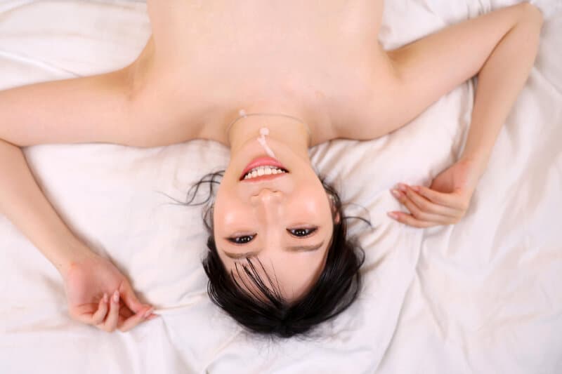 URVRSP-532 【VR】【8K】同学会上重逢前任女友，确认彼此分离的岁月……激情缠绵的一夜情 理绪