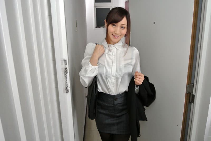 MAXVR-004 【VR】高画質 川上ゆう 保険外交員が童貞のボクに枕営業して来たので勢いで中出ししてしまった！