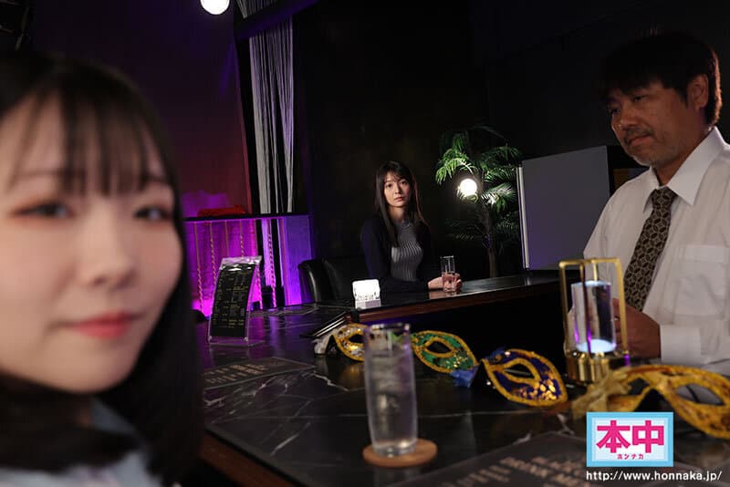 HNVR-174 【VR】初めて行ったハプバーで出会ったきれいなお姉さんと 幸村泉希