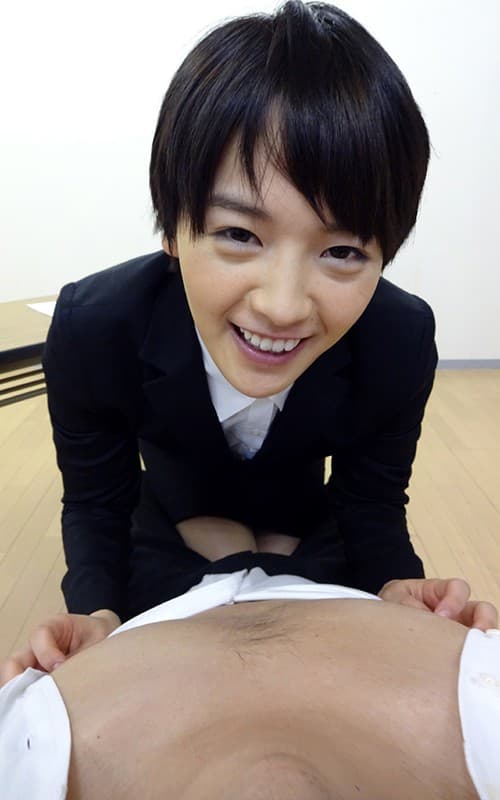 WPLVR-002 【VR】長尺＆超主観！！制服美少女に100分間ず～っと照れるほど見つめられる乳首いじりVR