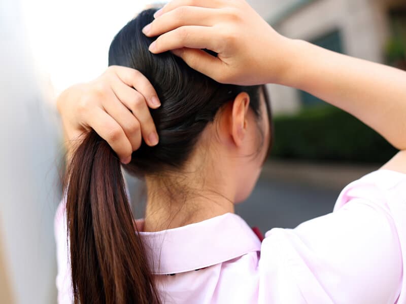 AJVR-301 【VR】【跟踪强暴】尾随放学女生入室施暴 松井日奈子