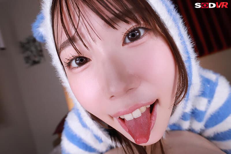 DSVR-1926 【VR】【8K】【绝美少女颜面】×【变态线下陪睡】与网红COSER密室激吻 超持久枕营业性爱