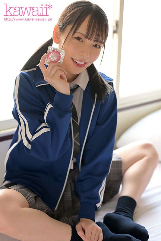 KAVR-487 【VR】「可能是历代最强…」喜欢汗臭队员的足球部后辈经理西元，被我的绝伦棒迷得神魂颠倒，多次在体内暴发，紧实肉感臀部啪啪作响，骑马位猛烈撞击 西元美咲