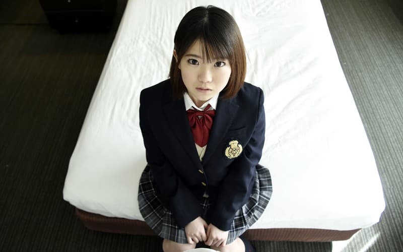 DTVR-001 【VR】制服美少女と性交 VR 小枝成実