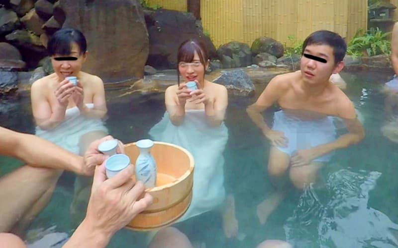 NHVR-010 [VR] 混浴温泉骚扰者VR