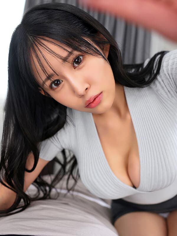 AJVR-305 【VR】独居的我让隔壁太太担忧不已，她悉心照料我，亲吻至3厘米距离的亲密护理让我勃起不止，“别告诉我丈夫……”从封口亲吻到深情舌吻，她用骑乘位活塞运动让我一次次达到高潮 二羽纱爱