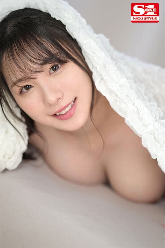 SIVR-334 【VR】“一个人在家好寂寞啊…”青梅竹马父母外出旅行的两天里,胆小怕事的悠华紧紧抱住我,柔软的胸部让我无法抑制兴奋,两情相悦的情感瞬间爆发。村上悠华 影片截图 3