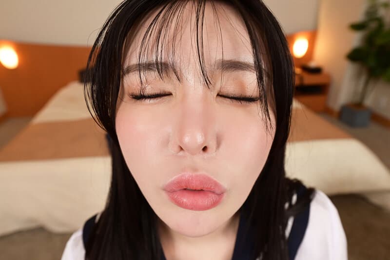 KIWVR-875 【VR】【8K】“老师我最喜欢你了…◆”有妻有子的我无法抗拒学生的诱惑,最终与她发生了关系…多次深吻的不伦之恋 黒岛玲衣 影片截图 5