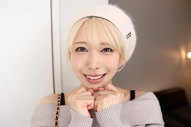 VRKM-1842 【VR】与痴迷口交的当红美艳泡泡浴女郎不伦密会VR 被敬业痴缠口技榨干多次的体验 弥生美月 影片截图 9