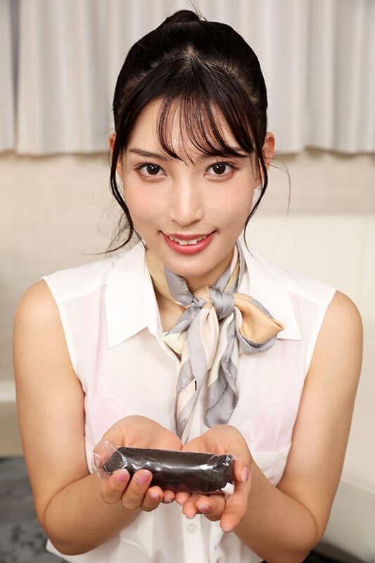 KIWVR-765     【VR】『ミスキャンパスは No1 メンエス嬢 口封じにベロキスと逆本番強要で太客にされた僕。』 宮城りえ