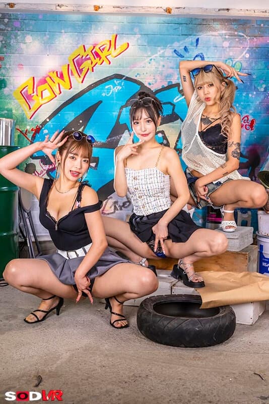 DSVR-1692【VR】【8K】【超騎乗位特化】僕を拉○した凄テクトリプルギャルにノンストップ逆レ4Pで搾り取られた！