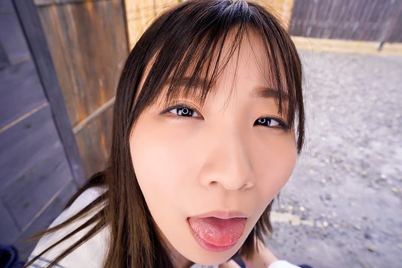 TMAVR-131 【VR】夏の日、ゲリラ豪雨のバス停でびしょ濡れのキミと… 伊東める 弥生みづき