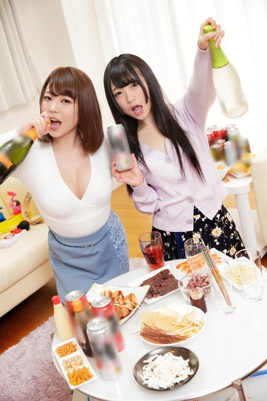BIKMVR-074 【VR】ま●こ会VR～おっさん系クソメンヘラ酒飲み中堅AV女優の乱痴気騒ぎ～ 川越ゆい?南梨央奈