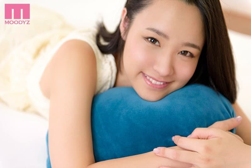 MDVR-031 【VR】MOODYZ Fresh VR Eカップ色白美少女?初乃ふみか 初めてのVR現場にWELCOME（ようこそ）！！ あなたからのエロインタビューを受けた後、AV男優との見せつけられジェラシー客観FUCK！ラストはアナタと主観中出しSEX！！「アナタと一緒に気持ちよくなりたいな！！」