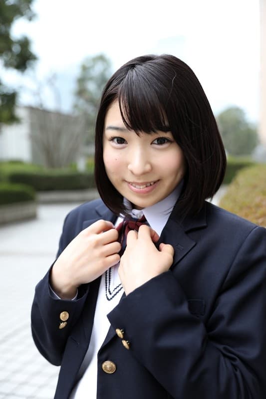 POBF-007 【VR】208分 12人！ボリューム満点 真面目そうな顔をしているウブな女子●生との密着セックス2