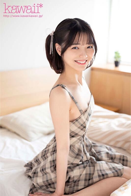 KAVR-311 【VR】「胸がちっとも大きくならないの…」思春期な妹のまな板ちっぱいを愛せるようになるまでこねくり倒しイカせまくった。 倉本すみれ