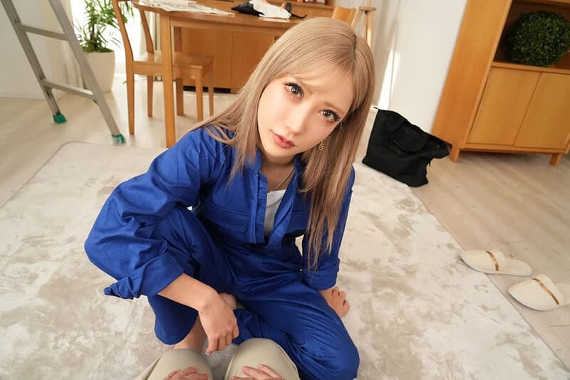 SAVR-628 【VR】元ヤンのエアコン修理業者さんに叱られながら死ぬほどオンナを味わった童貞のボク AIKA