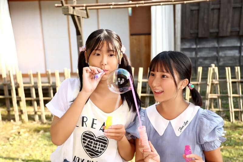 TMAVR-198 【VR】夏休み、僕は日焼けメスガキに童貞を奪われる 姫野らん?皆瀬あかり?由良かな