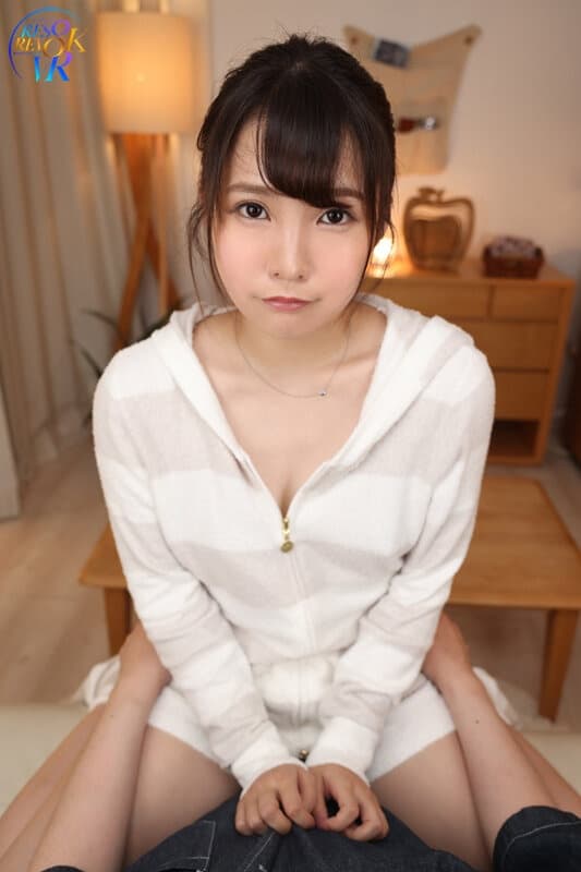 RSRVR-005 【VR】「昨日のことほんまに覚えてないの？」目を開けるとそこにいた関西弁の女の子… 出会ったばかりのボクたちは性格とカラダの相性が良すぎて朝から晩まで求めあった。 枢木あおい