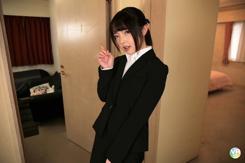 BIKMVR-072 【VR】犯された美人就活生のデカ尻！！セクハラ面接で弄び、中出し採用！！御坂りあ