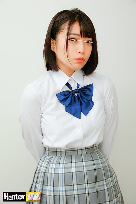 HUNVR-115 【VR】 覚悟してご視聴ください！再生開始0秒で即エッチが始まります！名門お嬢様学校の女子寮で監禁？いや軟禁？いやいや好んで飼われているボクは毎日毎日性欲旺盛の小悪魔お嬢様ヤリマン女子○生たちに喰われまくってます！！マジ最高！！なぜ、こんなおいしい状況が…