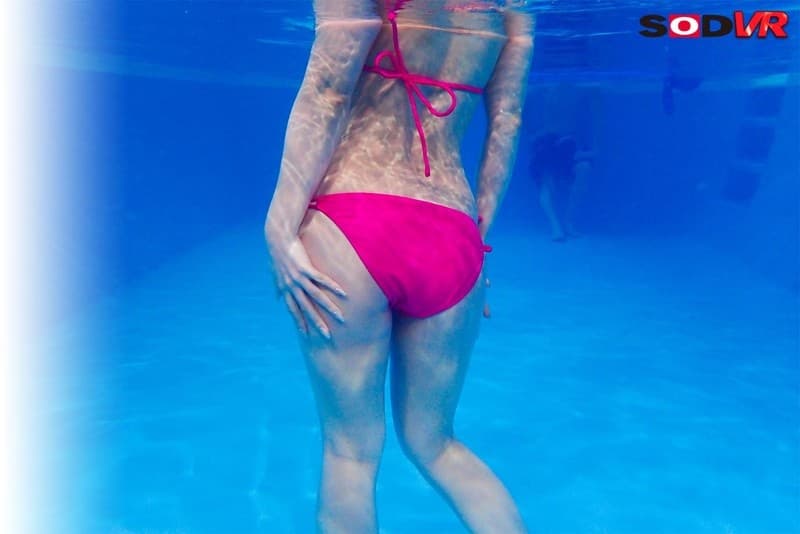 DSVR-253 【VR】VR史上初！水の中に潜り込むVR 超清楚Eカップ女子大生の豪邸に招かれプールの中でこっそりイカセたら火が付いて、まさかの密着セックス2回戦！