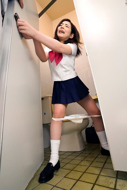 TMAVR-139 【VR】女子●生を狙った公衆トイレこじ開け強●