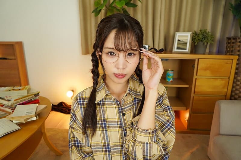 COSVR-032 【VR】連続搾精！地味なオタク彼女が初コスで痴女覚醒！ノンストップゴム無し中出しセックス！ 新井リマ