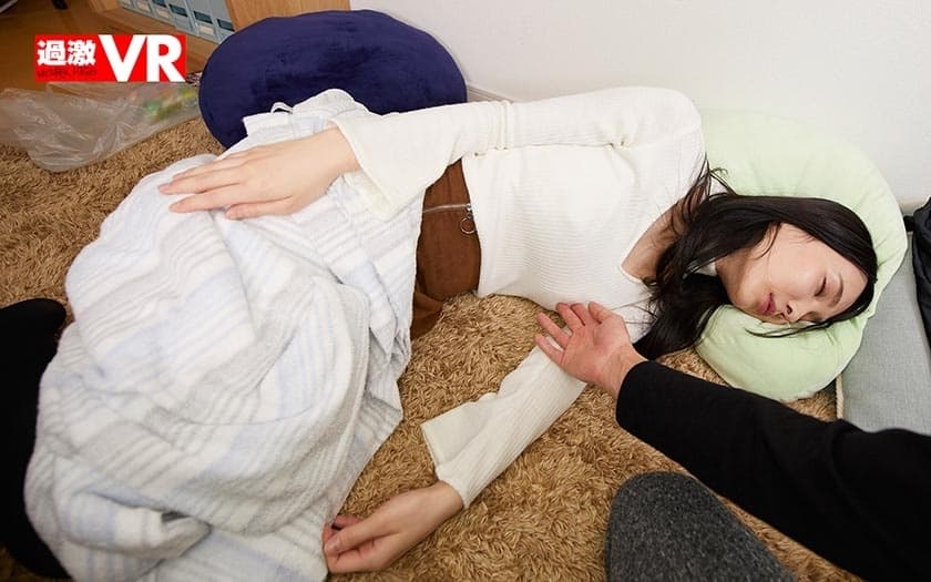 NHVR-128 【VR】ぺにずりを見せつけ誘惑してくるお隣さん 兜合わせ?逆フェラ?ペニ潮ぶっかけ ペニ揺れSEXに酔いしれたとろける休日