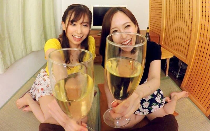 CAFR-237 【VR】某旅館と専属契約を結んでいる超ハイレベルなピンクコンパニオン 篠田ゆう?笹倉杏