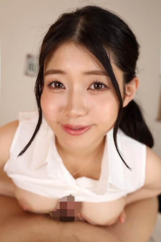 SAVR-495 【VR】ノーブラの日は誘惑の合図 ブラを付けてない日だけ交わる事が許される愛蜜日 浜辺栞帆