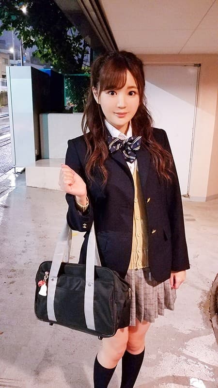 KIWVR-199【VR】デリヘル呼んだら僕をバカにする【クソ生意気な妹】がやってきたので、家族にバレたくない妹をお返しとばかりに何度も×2ハメまくって【顔射】【連続中出し】してやった！ 結城のの