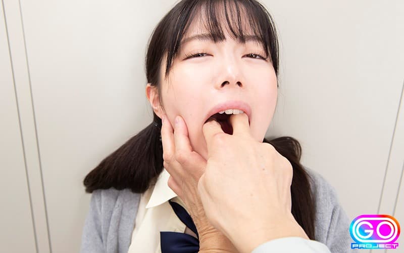 GOPJ-551 【VR】HQ 劇的超高画質 制服美少女 更衣室レ×プ 逃げ場の無い密室で怯え震えても行為は続き恥辱中出し