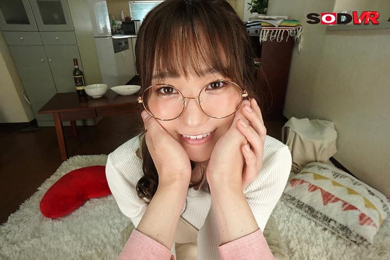 DSVR-960 【VR】彼女との緊張の初H…のはずが僕のチ○コがGスポ直撃！「ごめん…気持ち良すぎて腰が止まんないッッ…」射精しても追撃ピストンで暴れ狂う制御不能の激イキロデオ騎乗位VR 若宮穂乃