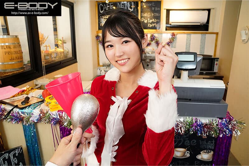 EBVR-090 【VR】【ユーザーの実体験を映像化】 聖夜のバイト終わり…可愛くて長身の先輩と呑んでたらエッチなムードになりお互いを慰め合うようにラブホでSEXした実話再現VR 甘惟桃