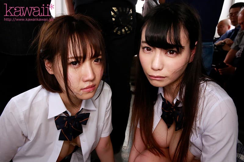 KAVR-009 【VR】【集団痴漢VR】逃げ場のない痴漢車両で助けを求める制服美少女を見て見ぬフリ…むしろ犯される姿に興奮してしまいレ●プに加担してしまった最低な僕。