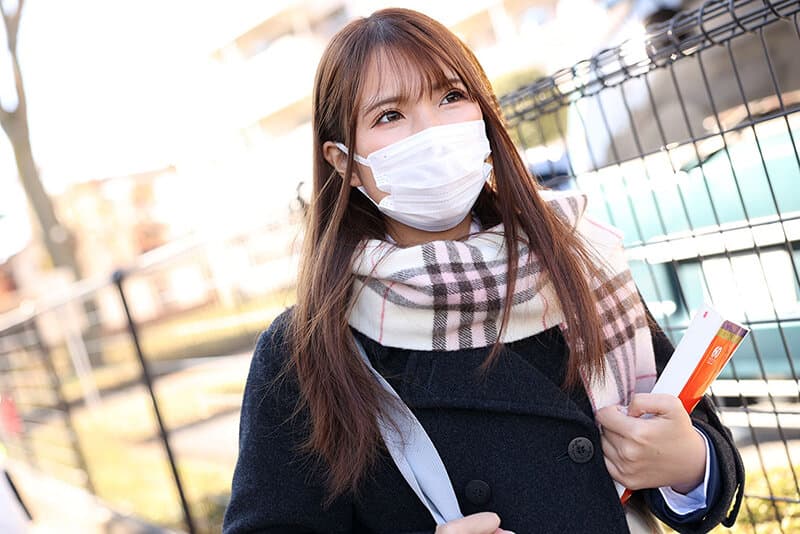 VRKM-974 【VR】魔がさしてレ●プしたくなった。家に連れて帰って受精させ子供産ませる。ただそれだけ。