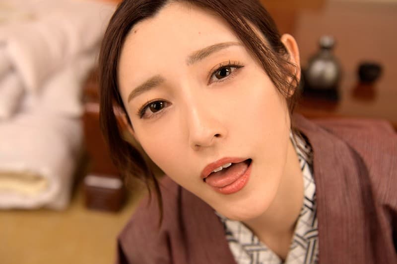 WPVR-228 【VR】社員旅行の温泉宿で美人部下と声ガマン性交…でも宴会中に不倫で生はマズくない？ 森沢かな