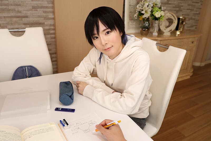 URVRSP-407【VR】【8K VR】大学に馴染めずいつも一人の僕と仲良くしてくれる優しいイケメン君の秘密 男になりたい♀×かっこいい男に憧れる♂、誰にも内緒のBL？ストーリー かーくんに出てるAV女優名まとめunfinished – URVRSP-407