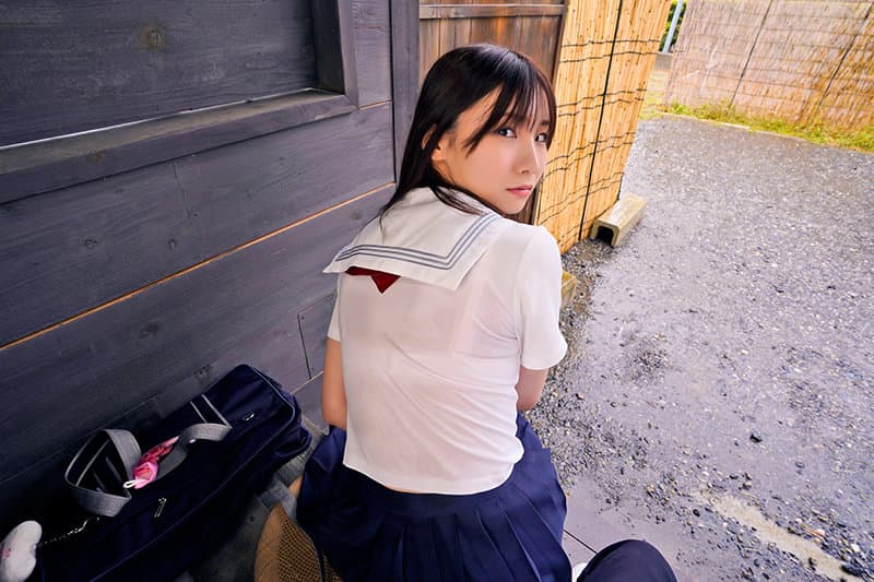 TMAVR-131 【VR】夏の日、ゲリラ豪雨のバス停でびしょ濡れのキミと… 伊東める 弥生みづき