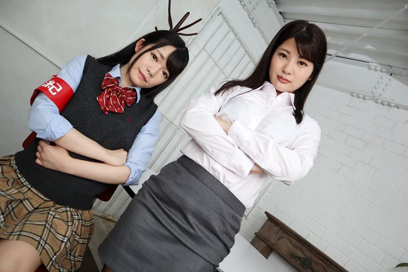 EXVR-276 【VR】上級生の風紀委員と美人な学年主任からの強制エロ指導にもはや僕はフル勃起が止まらない！ 水谷あおい 本田梓