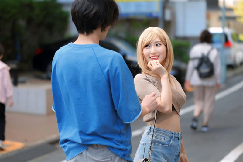 VRPRD-058 【VR】「もう…そんな怒んないでよ？マジでゴメンって◆」浮気しまくる自由奔放な金髪ギャル彼女と喧嘩した後の仲直りSEX