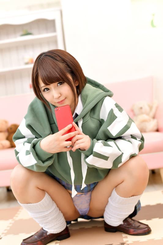 QRVR-015 【VR】3DVR 清楚で可愛い僕の妹が突然ギャルビッチ化していた件。 イクイク早漏妹と排卵日子作り生活Vol.002 深田結梨