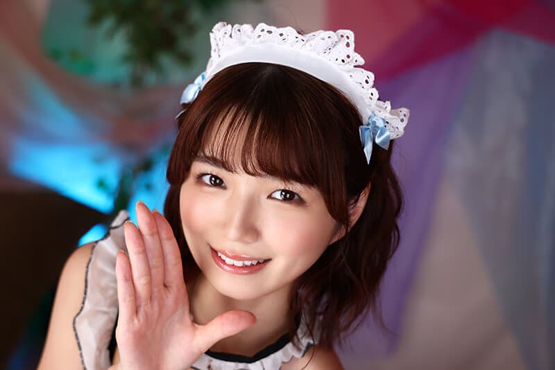 VRKM-819 【VR】男を魅了する天真爛漫スマイル 神対応メイド嬢にココロとザーメンを完全に持ってかれる三ッ星オナクラ 倉本すみれ