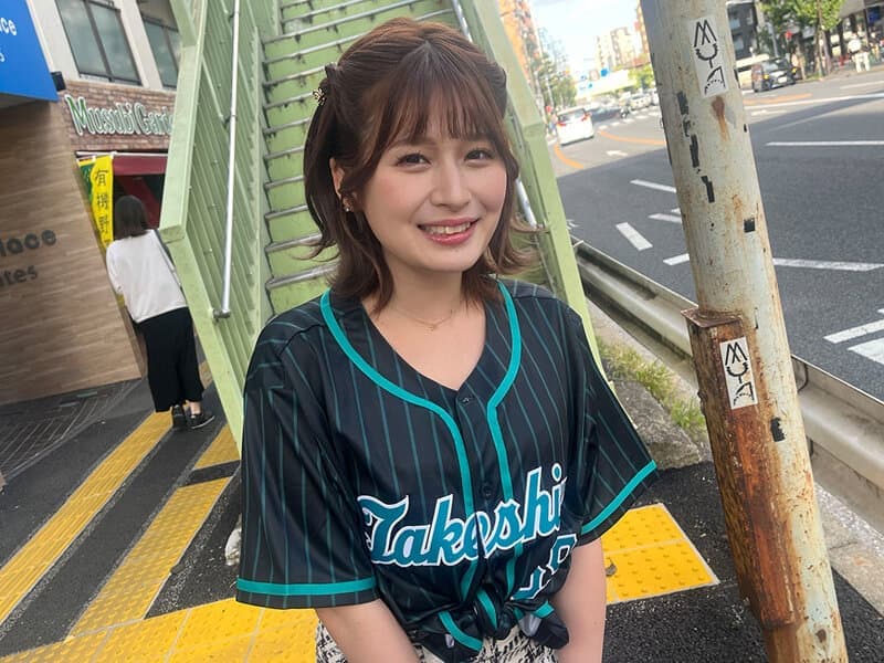 VRKM-1221 【VR】これぞ8K！ 顔面特化アングルVR ～10年ぶりに再会した幼馴染と ”ガチ恋距離” で初SEX～ 優梨まいな